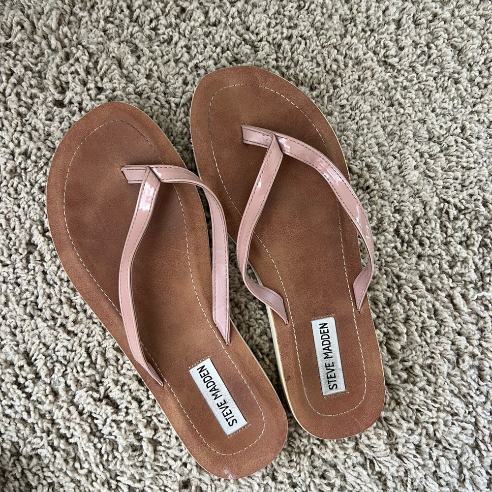Steve Madden Brown and Pink Sandals Flip Flops